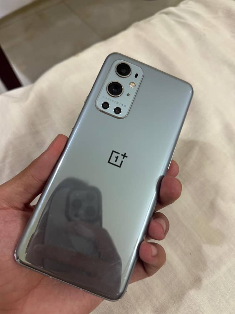 One Plus 9 Pro 3