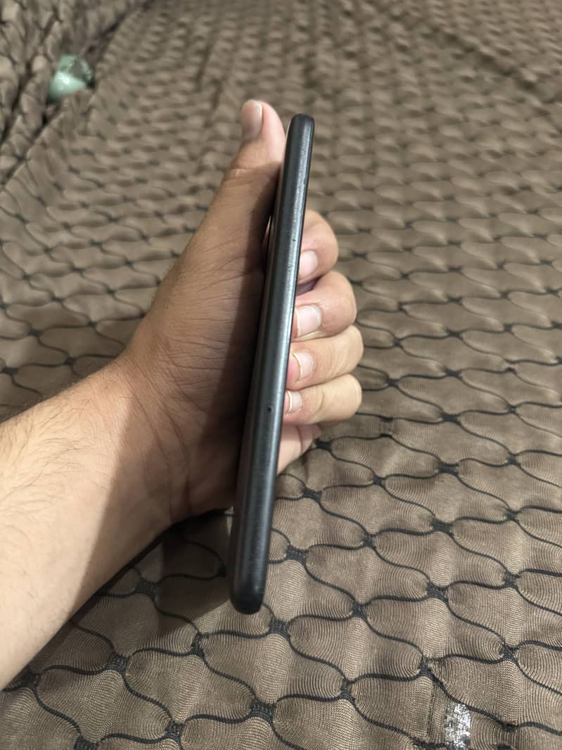 Google Pixel 5 1