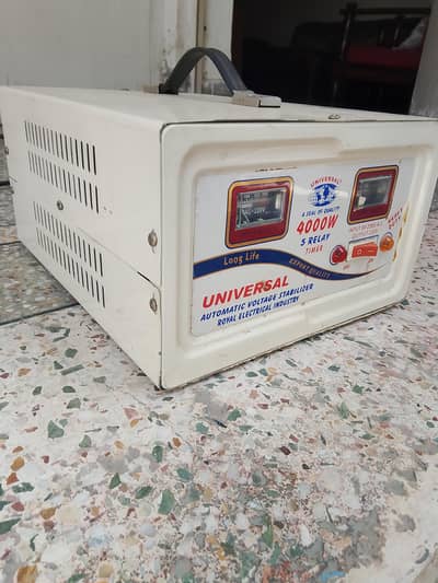 Heavy Duty Stabilizer 220 volt