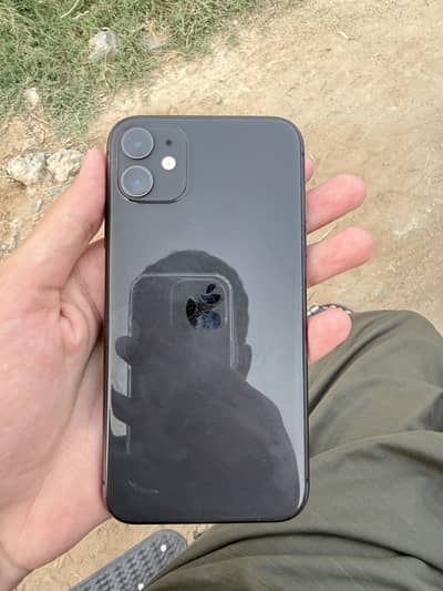 Apple iPhone 11 10 by 9 condition 03105114933 total original