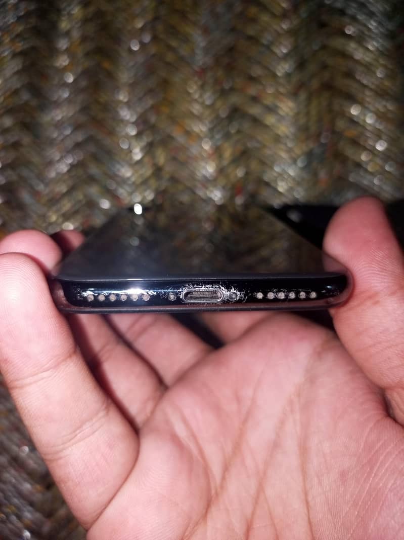 Apple iPhone X 2