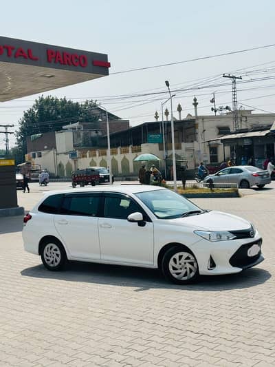 Toyota Corolla Fielder 2022
