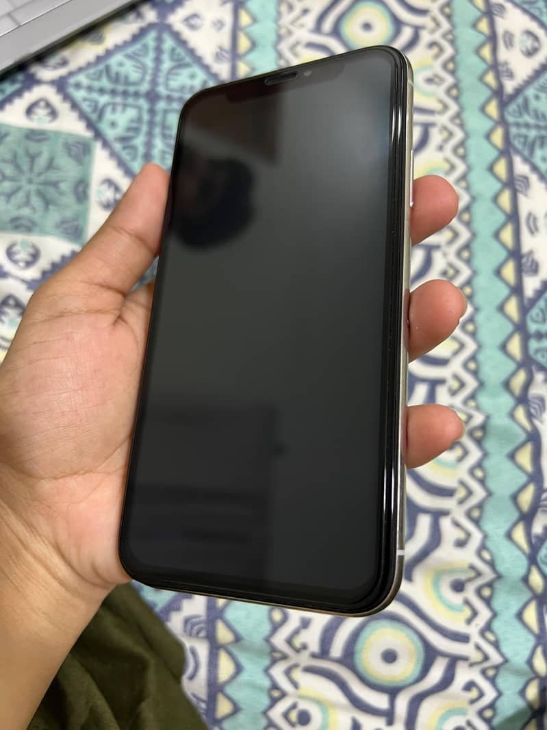 Apple iPhone X 2