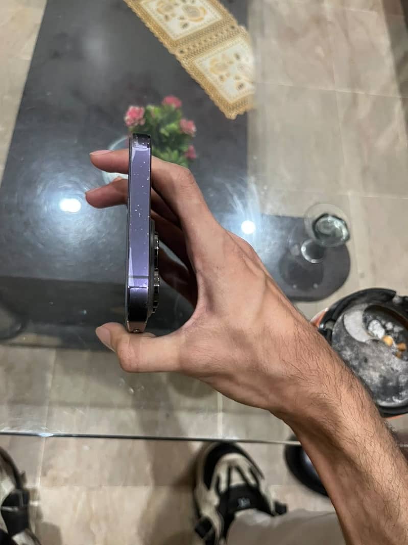Apple iPhone 14 Pro Max 3