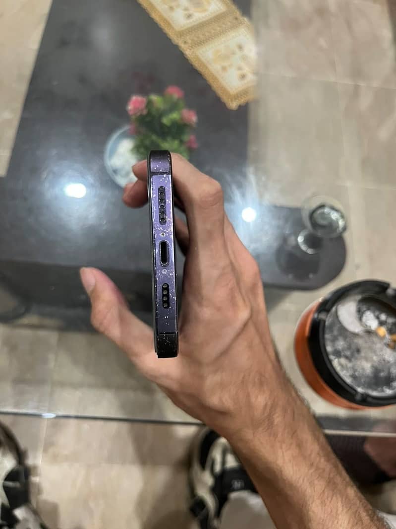 Apple iPhone 14 Pro Max 6