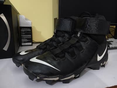 Nike Football Savage Pro