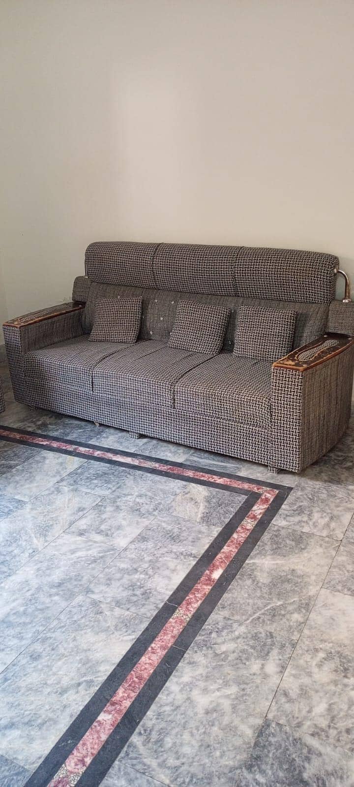 GRAY 5 SEATER SOFA 1