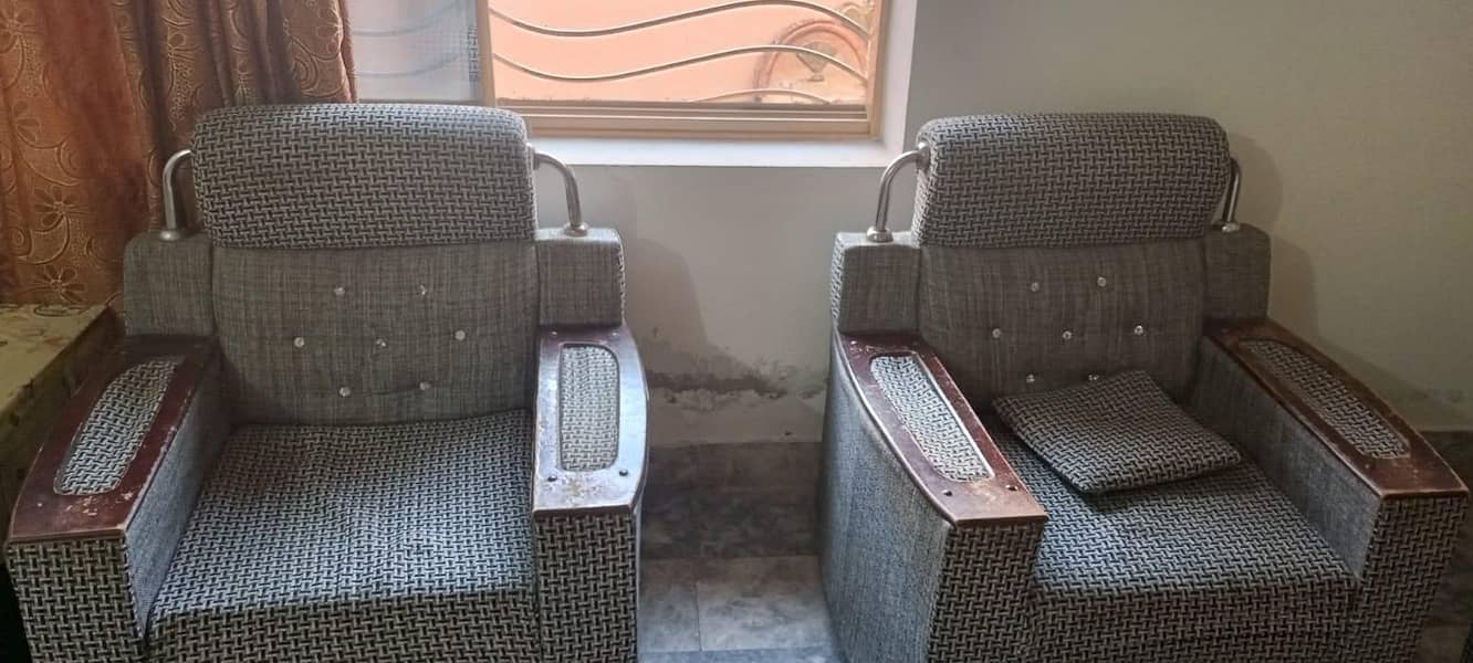 GRAY 5 SEATER SOFA 2