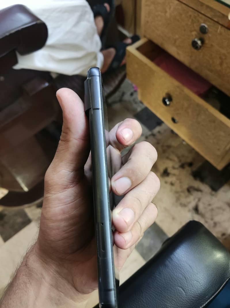 Google Pixel 8 1
