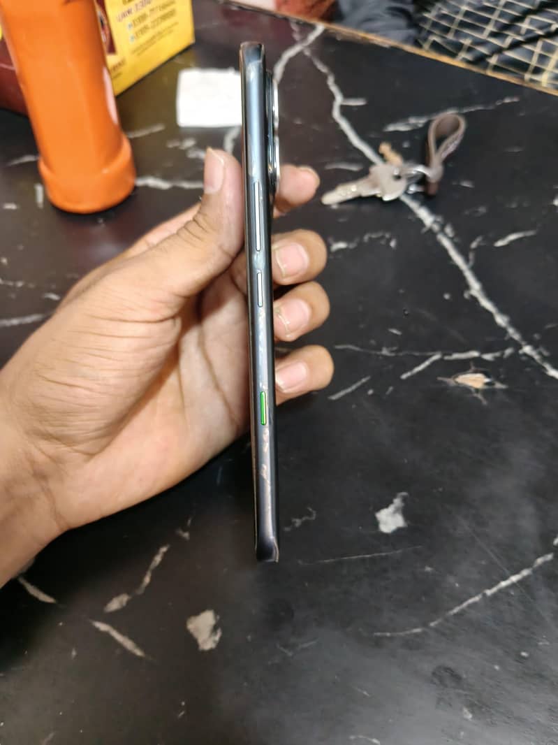 Infinix Note Edge 8/256 6