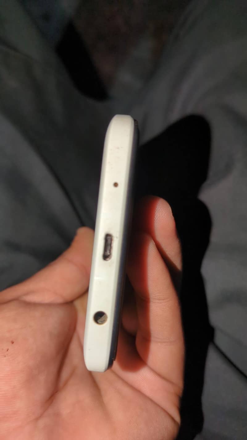 Xiaomi Redmi A2+ 3