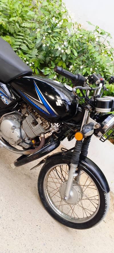 Suzuki GS150