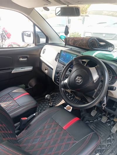 Suzuki waganR 2017 modr.