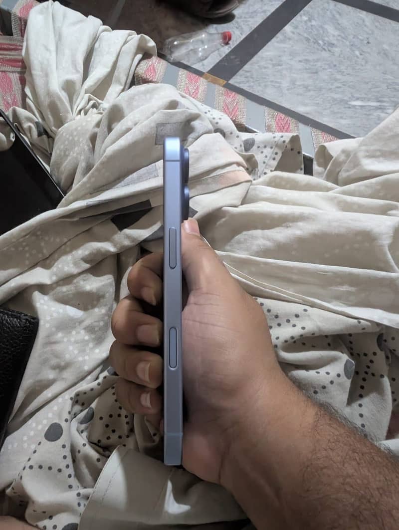 Apple iPhone 17 2