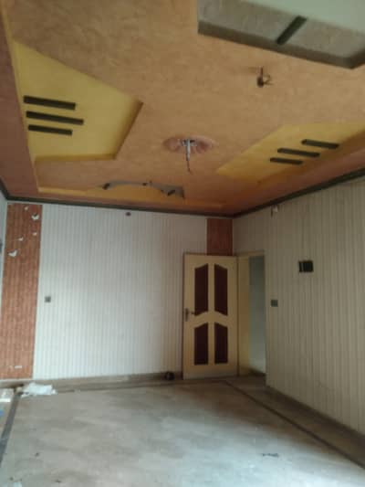 5mrla uper porshan for rent rashedabad