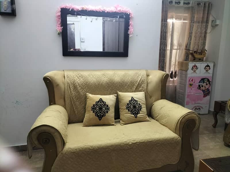 Sofa Set (6 Seaters) 2
