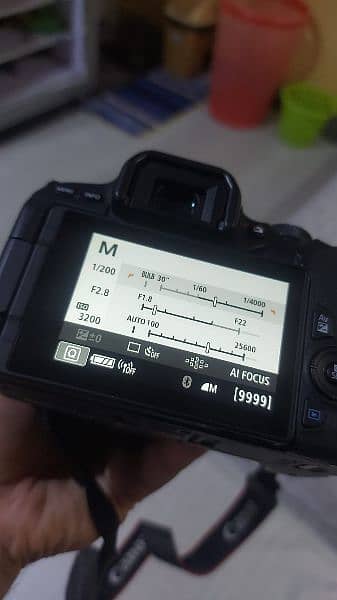 Canon 200d Camera 2