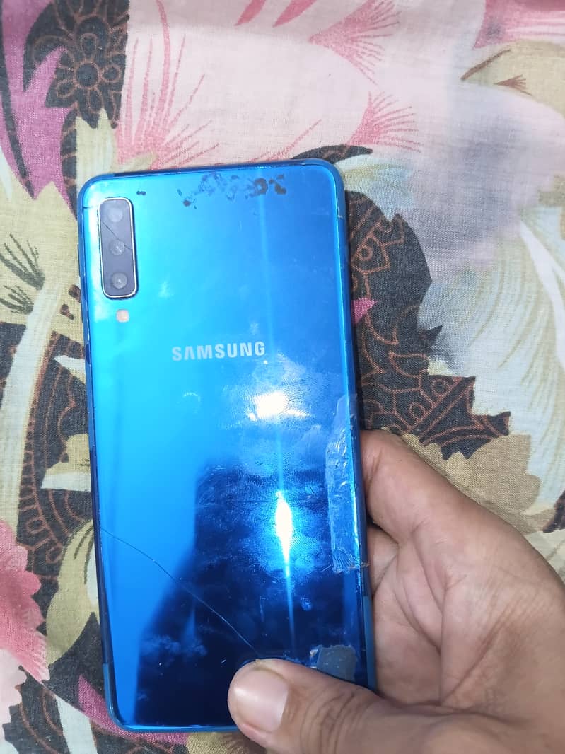 Samsung Mobile A7 3