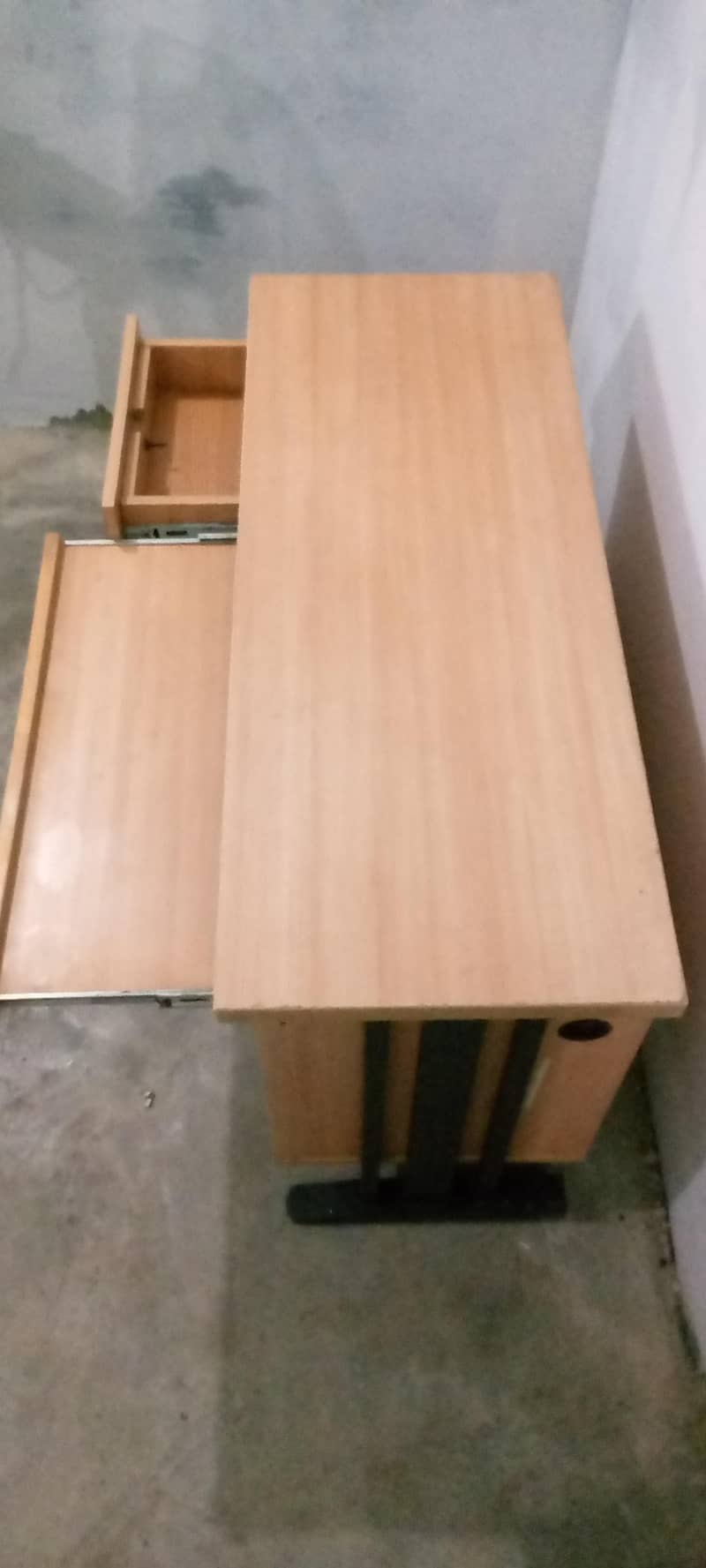 computer table 2