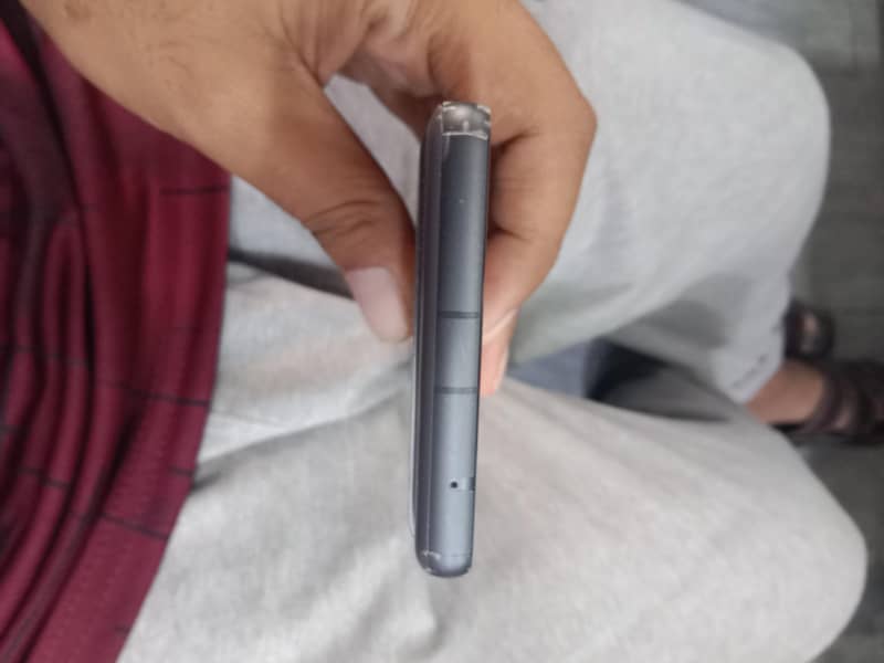 Google Pixel 7a 6