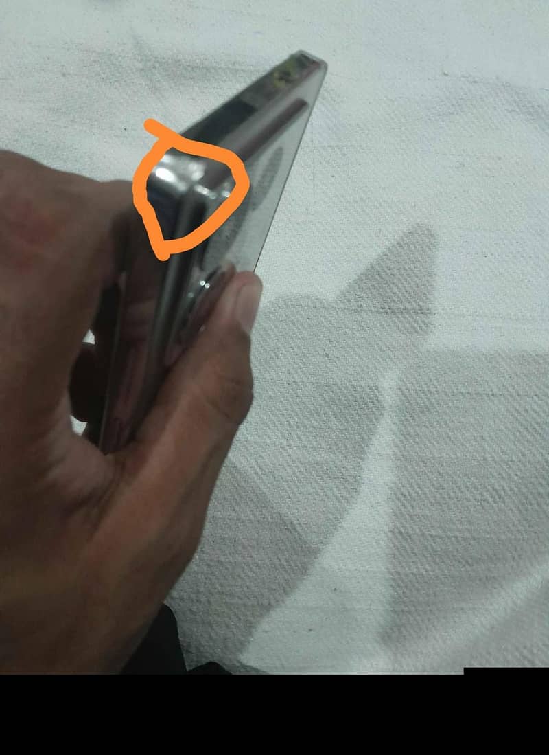 Infinix Note 40 0
