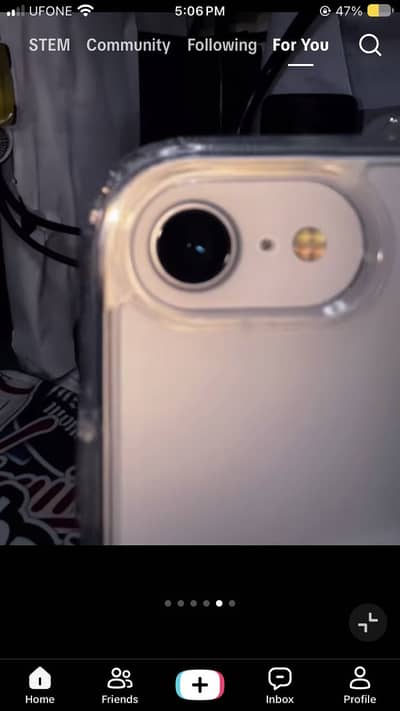 Apple iPhone SE