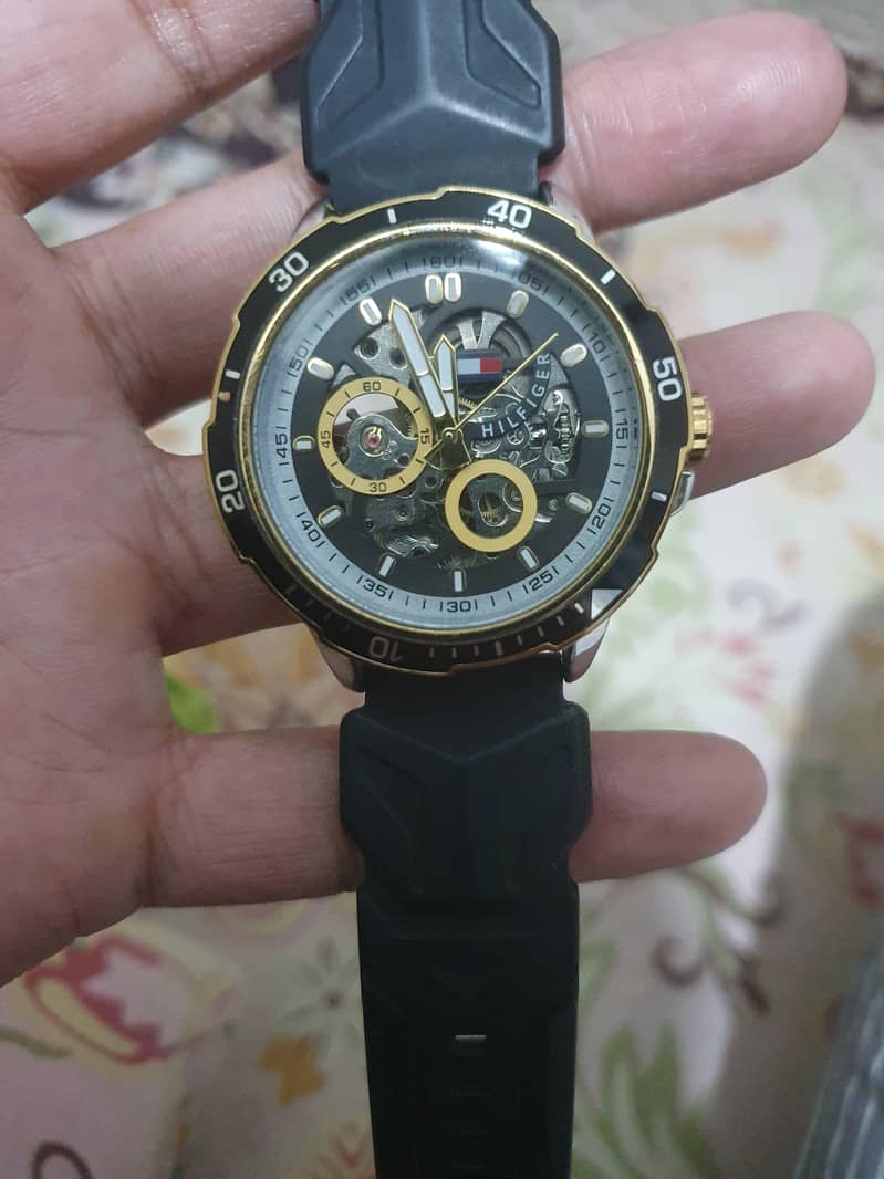 Unique Watch 1