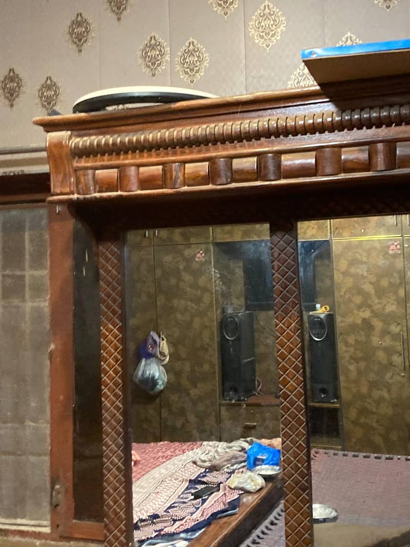 Bed with Side table & Mirror 4