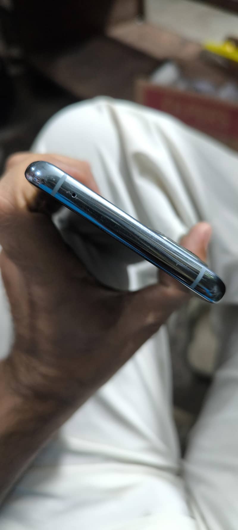 One Plus 9 Pro 5