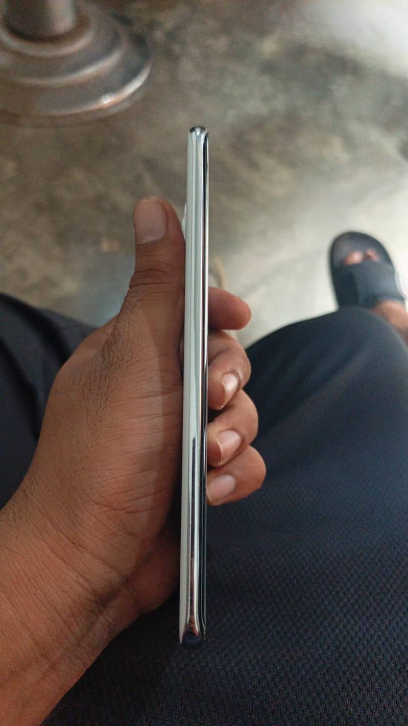 Tecno CAMON 40 Premier 2