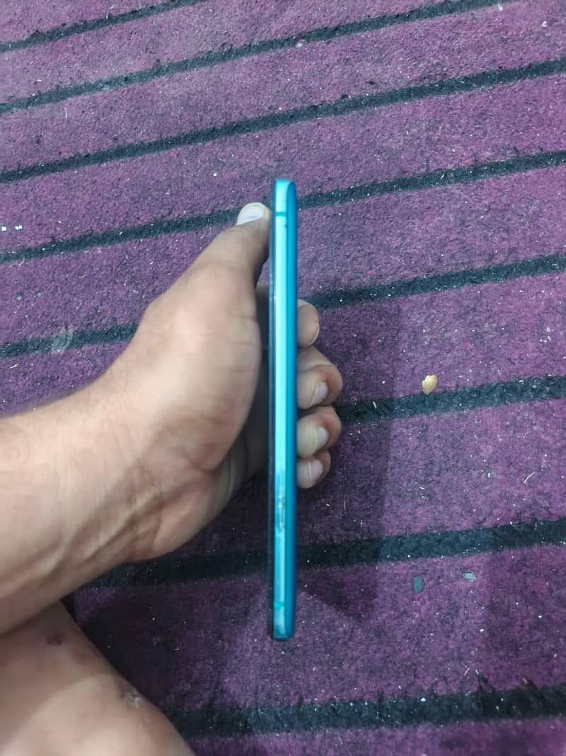 One Plus 8T 4
