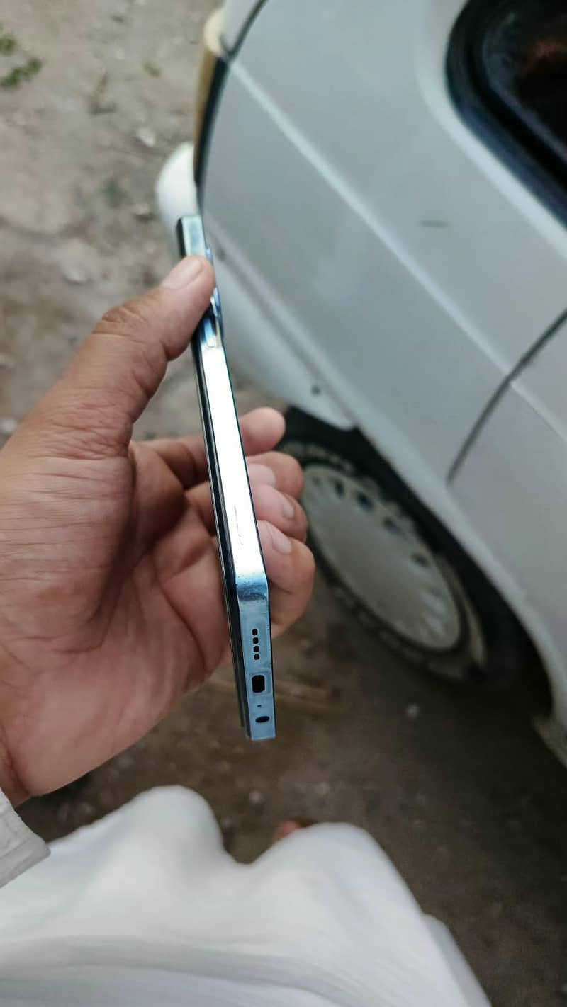 Infinix Note 30 4