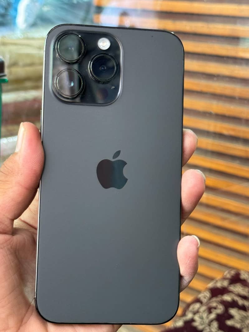 Apple iPhone 14 Pro Max 2