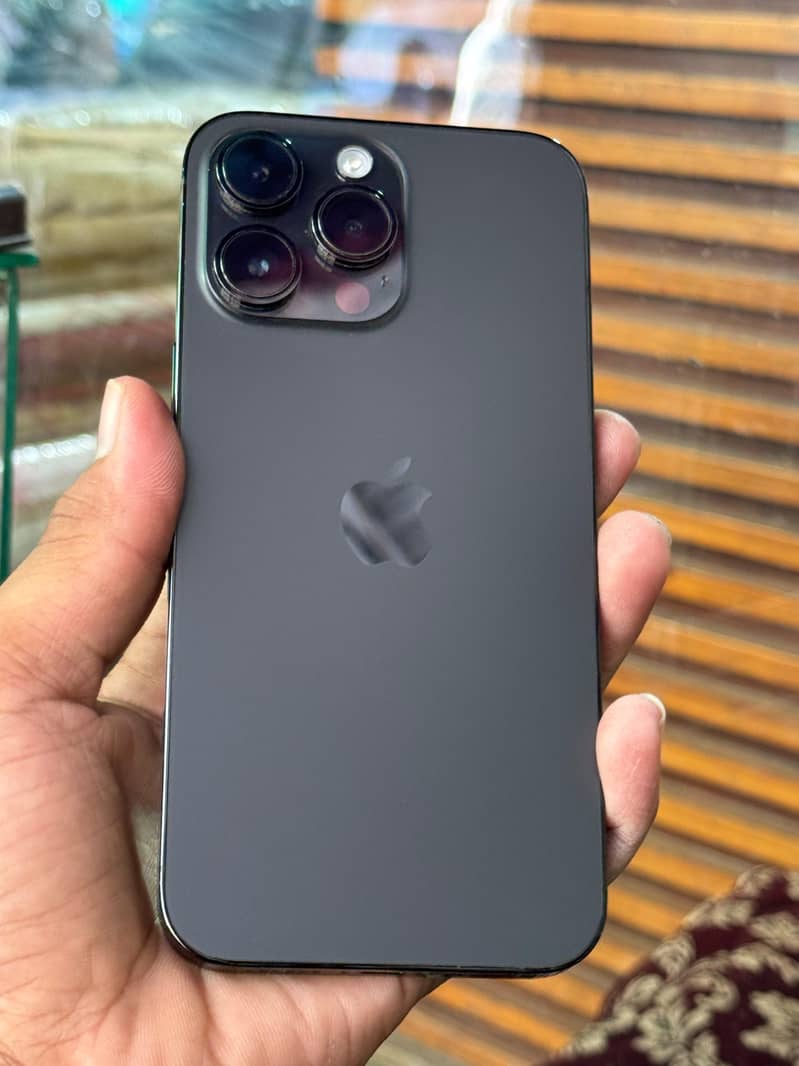 Apple iPhone 14 Pro Max 5