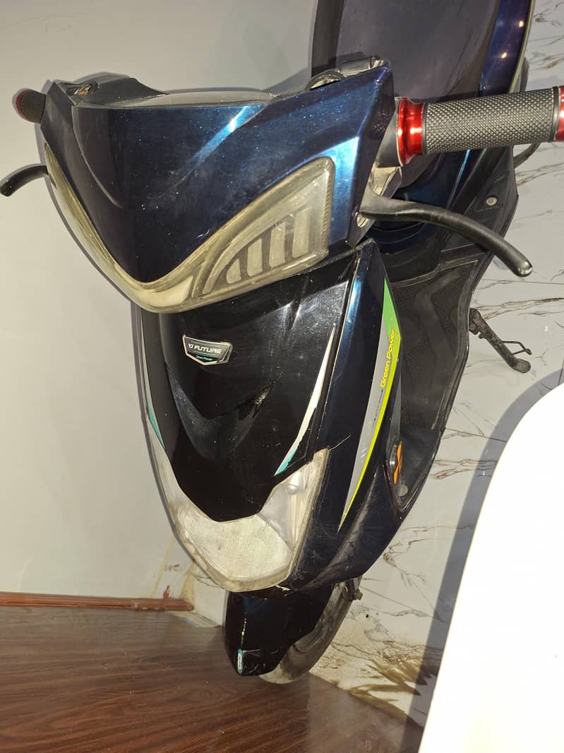 scooty 2