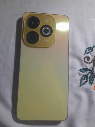 Infinix Smart 8 Pro