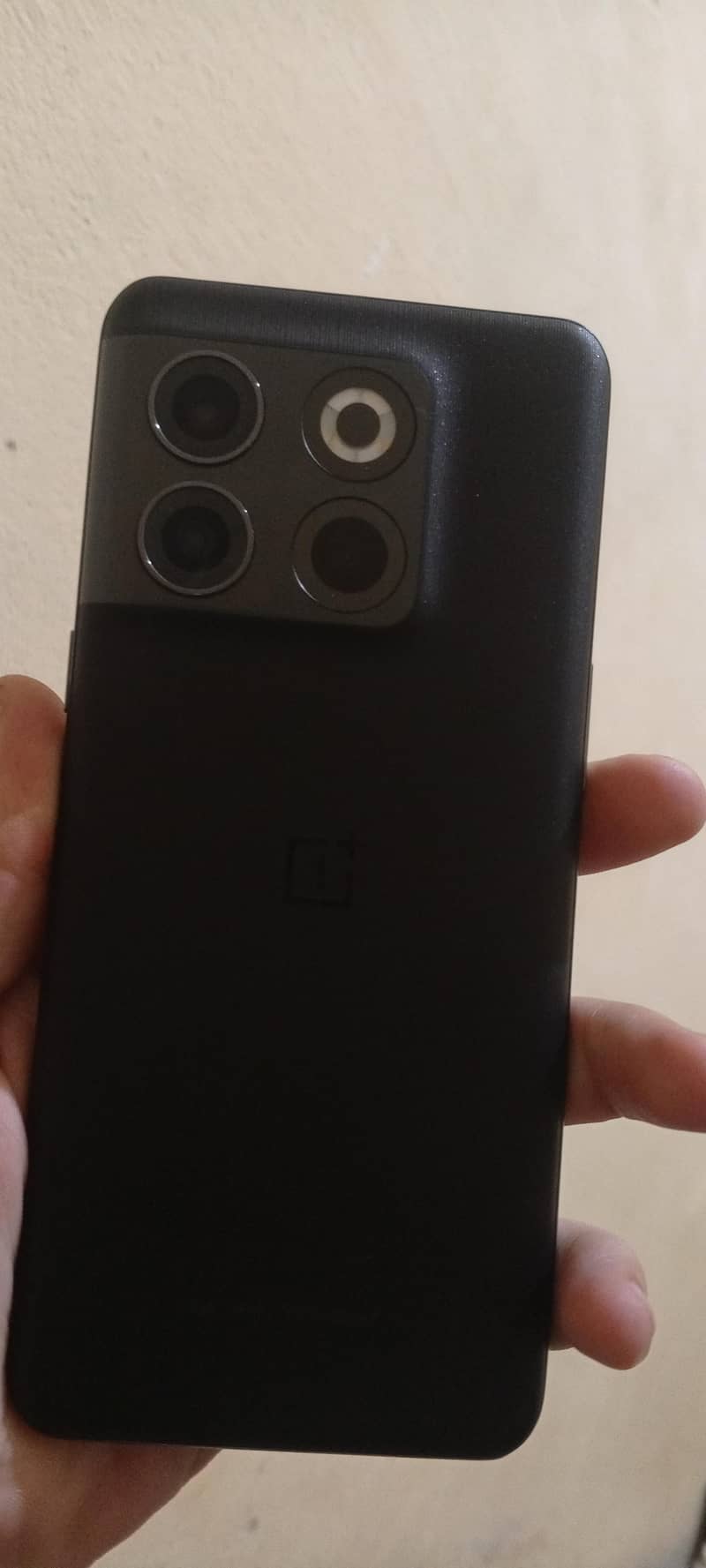 One Plus 10T 1