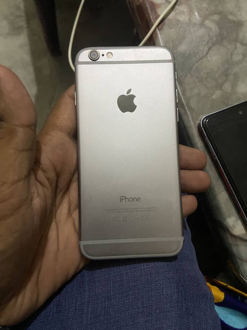 Apple iPhone 6 5