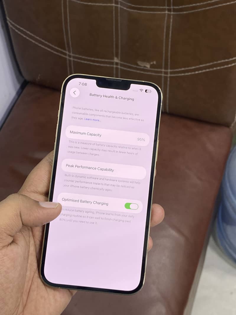 Apple iPhone 13 Pro Max 4