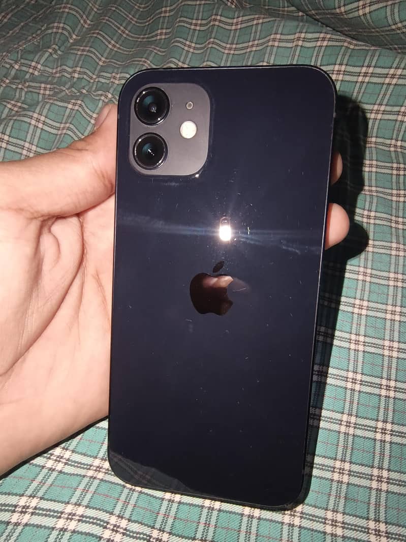 Apple iPhone 12 0