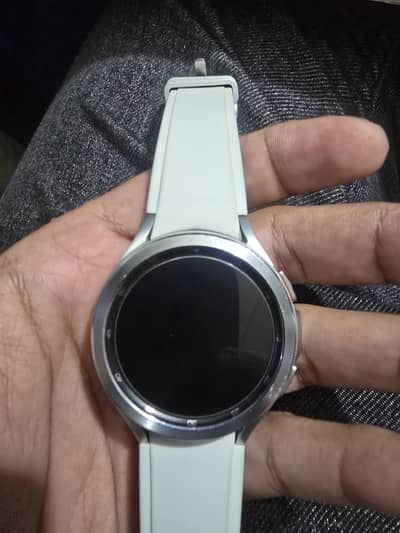 Samsung Galaxy Watch 4 – Excellent Condition – Original