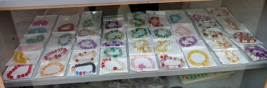 Colorful Glass Pearl Beaded Bracelet for Girls – Elastic Stretch