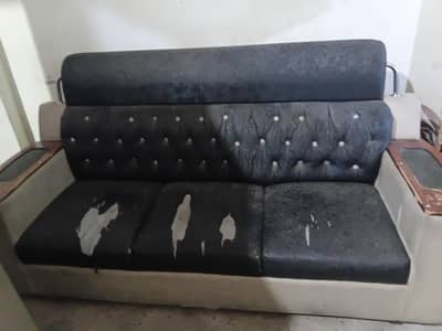 2 seater 2 set used condition 10/7