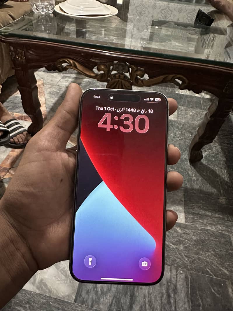 Apple iPhone 15 Pro Max 2