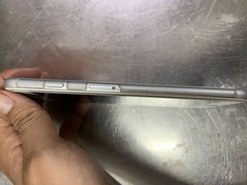 Apple iPhone 8 Plus 10