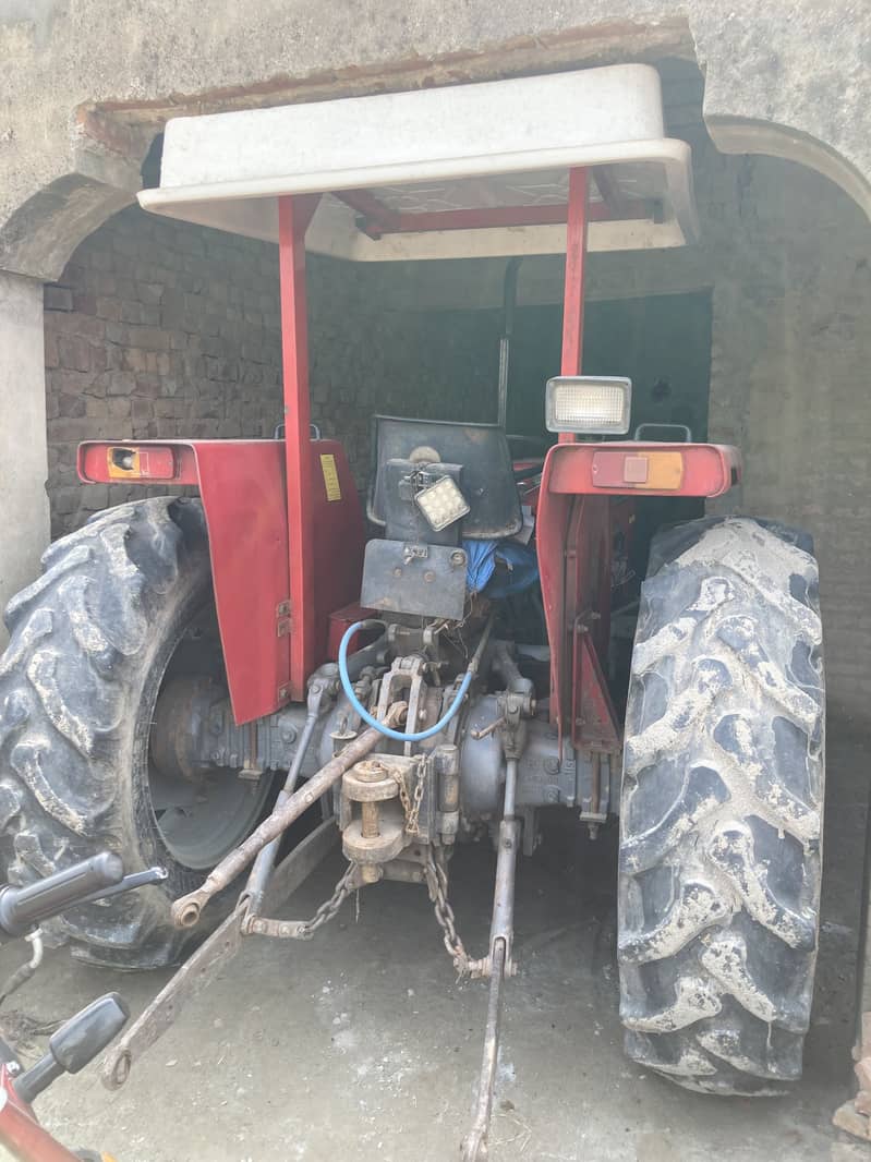 Tractor 260 4