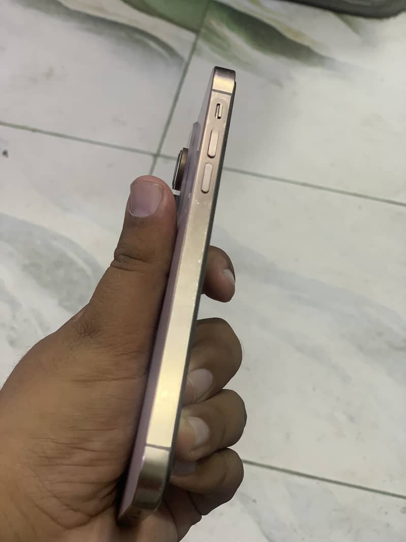 Apple iPhone XR 0