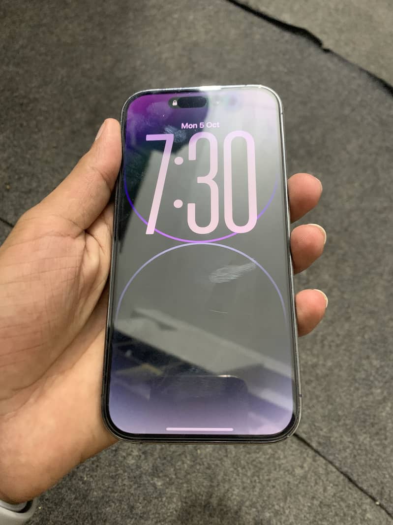 Apple iPhone 14 Pro 1