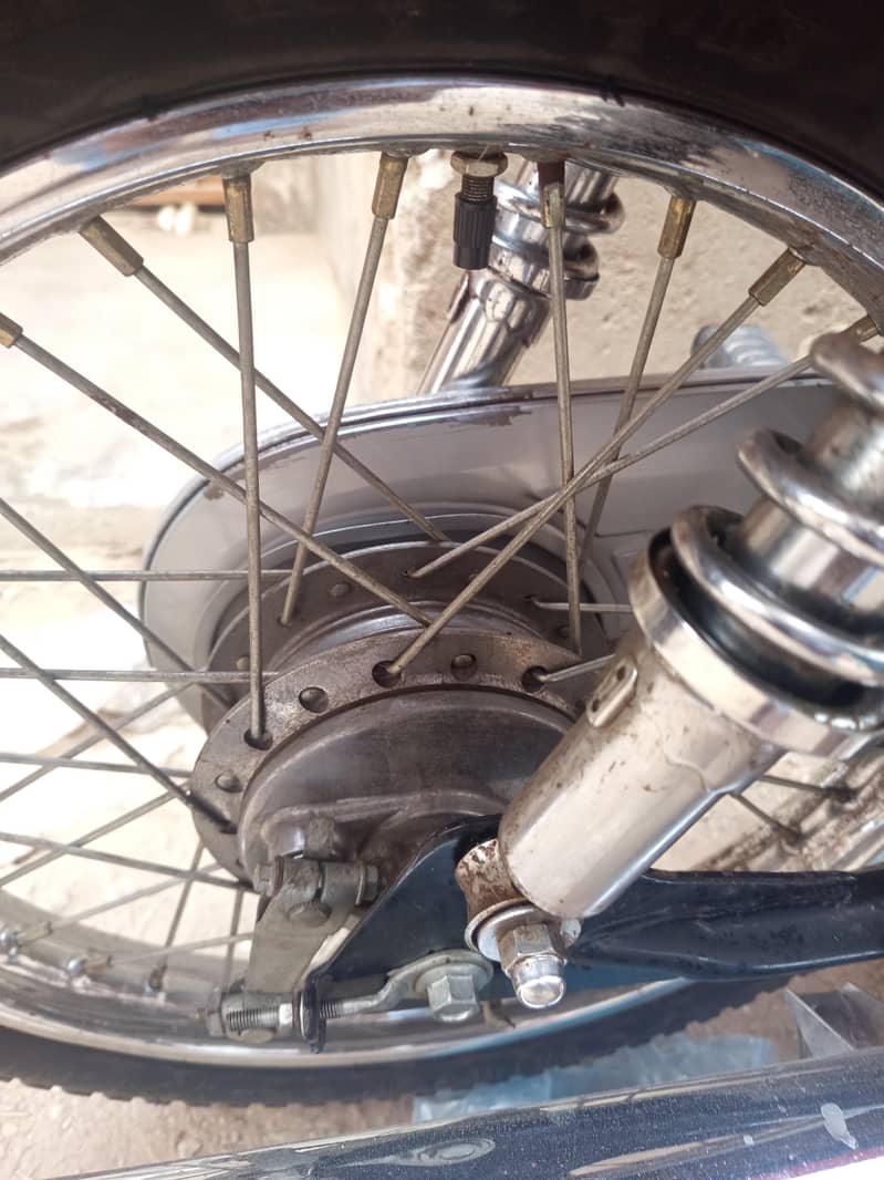United 70cc 0