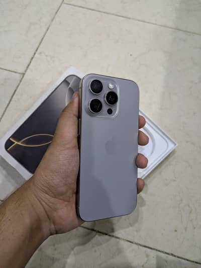 Apple iPhone 16 Pro jv with box